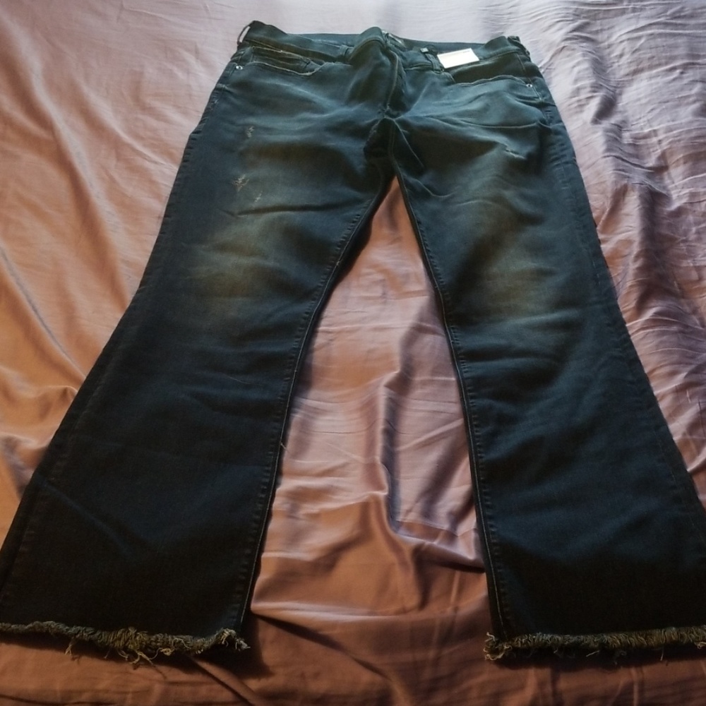 Never worn with tags express jeans